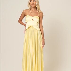 NWT Elegant Yellow Maxi Formal Dress